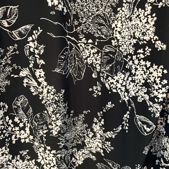 2 Dye 4 - Floral Black Dress - Picture 4 of 6